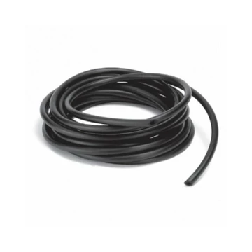 Benzincsõ 5x2mm fekete